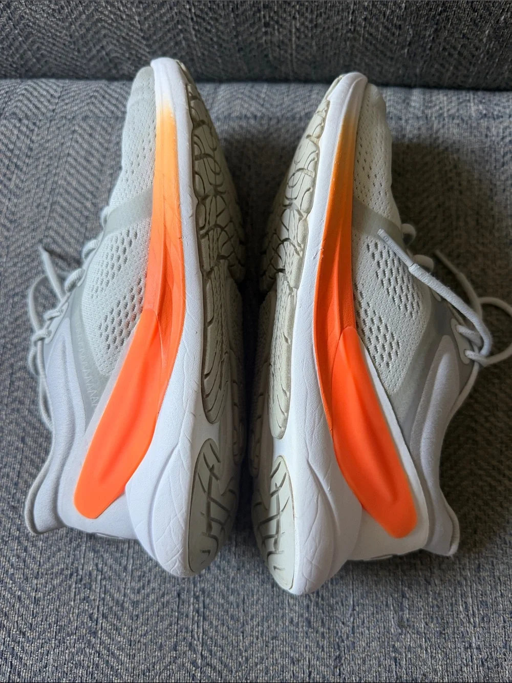 Lululemon Blissfeel Womens Running Shoe Vapor / Highlight Orange / White Size: 7